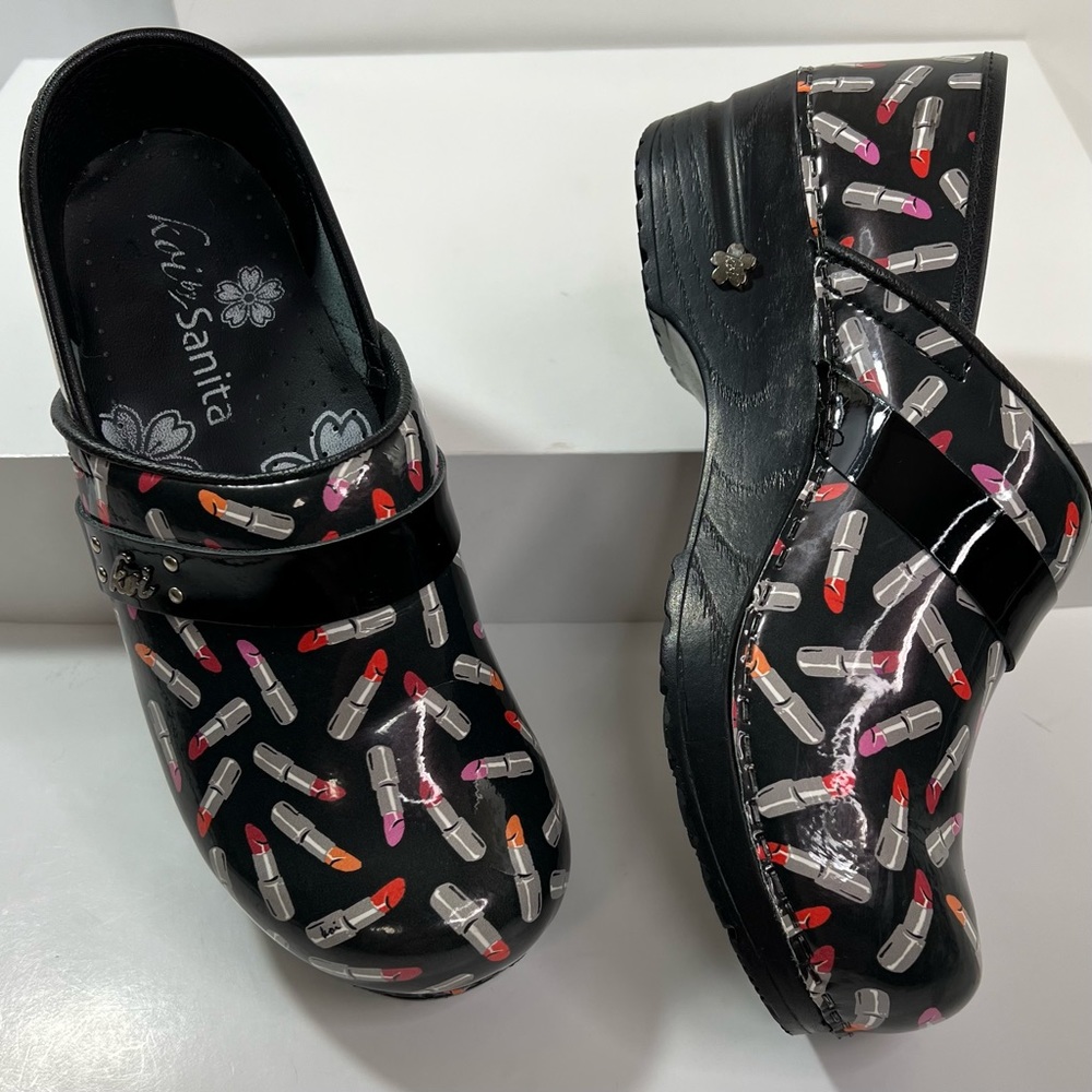 Sanita Black Lipstick Print Mules